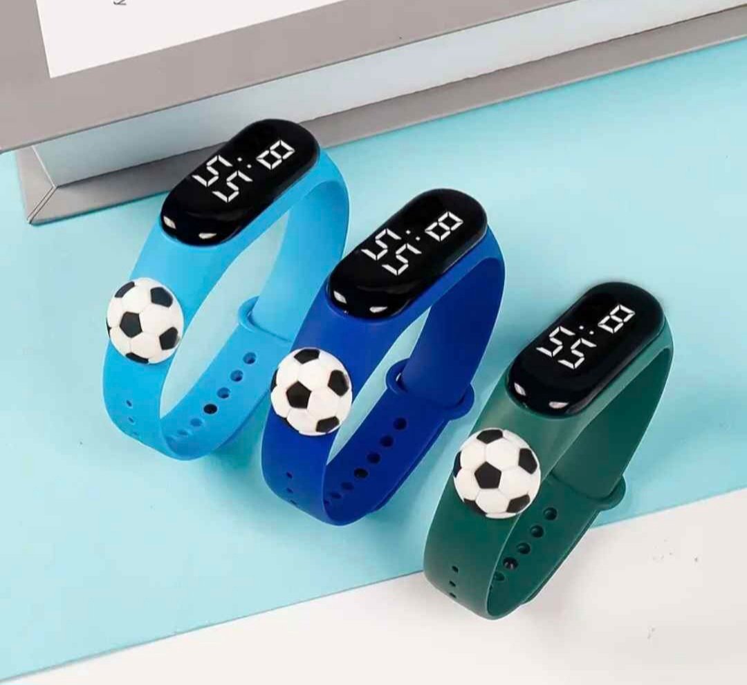 juego de reloj electrónico de moda nuevo, pulsera deportiva digital LED
